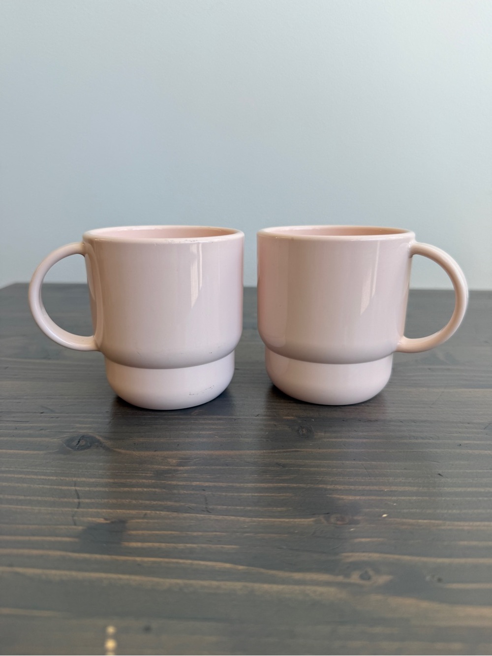 Vintage stacking Tupperware mugs